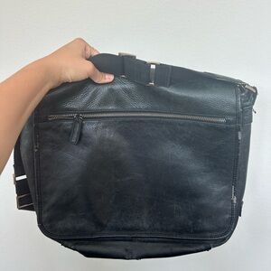 Vintage Black Leather Men's Messenger Bag